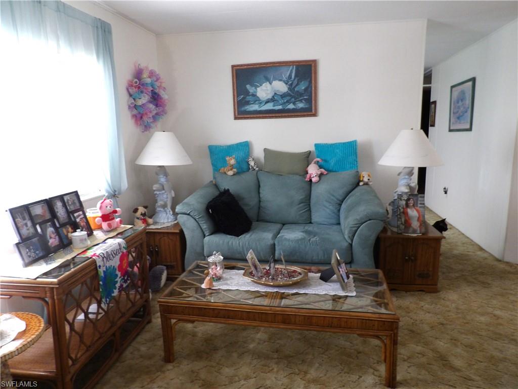 737 Knotty Pine Cir Property Photo 6