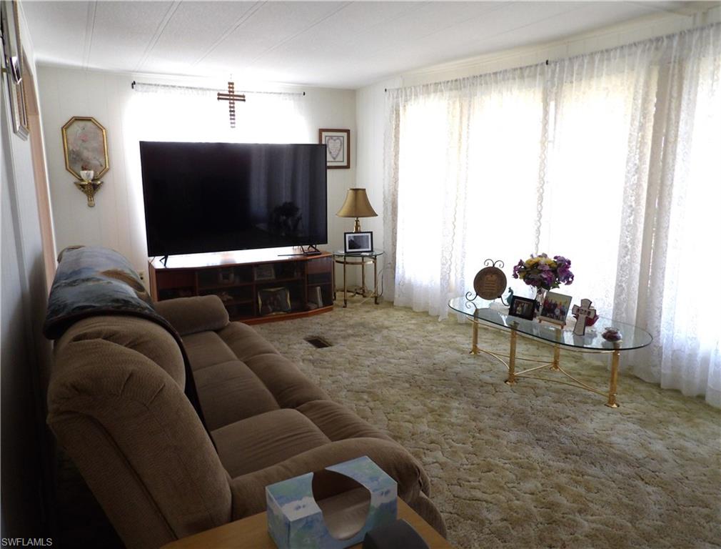 737 Knotty Pine Cir Property Photo 7