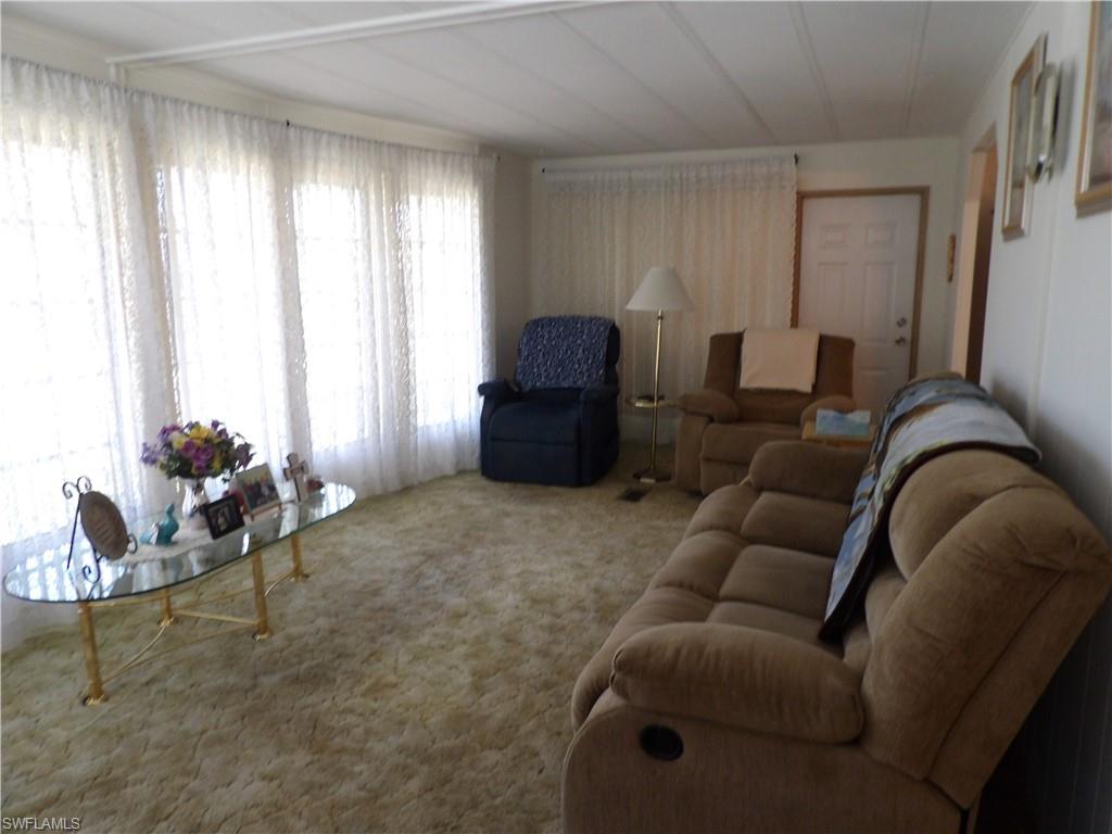 737 Knotty Pine Cir Property Photo 9