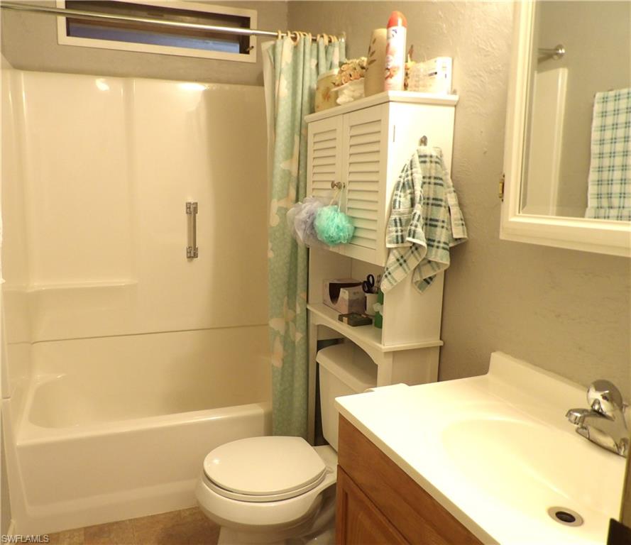 737 Knotty Pine Cir Property Photo 16
