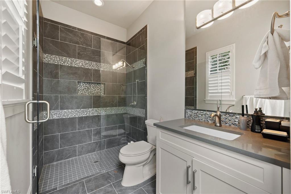 14994 Bonaire Cir Property Photo 39