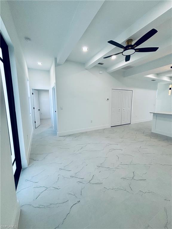 563 Oakshire Ln Property Photo 10