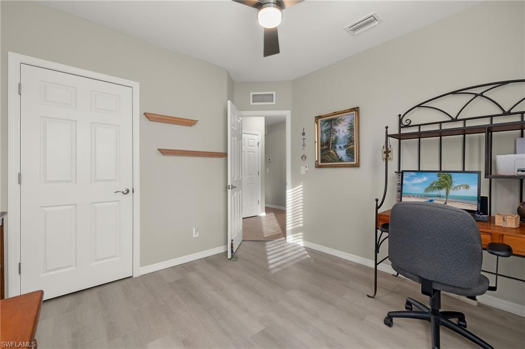 15259 Yellow Wood Dr Property Photo 19