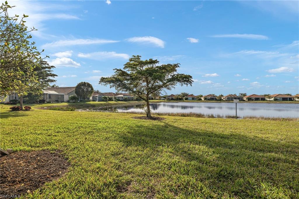 15259 Yellow Wood Dr Property Photo 22