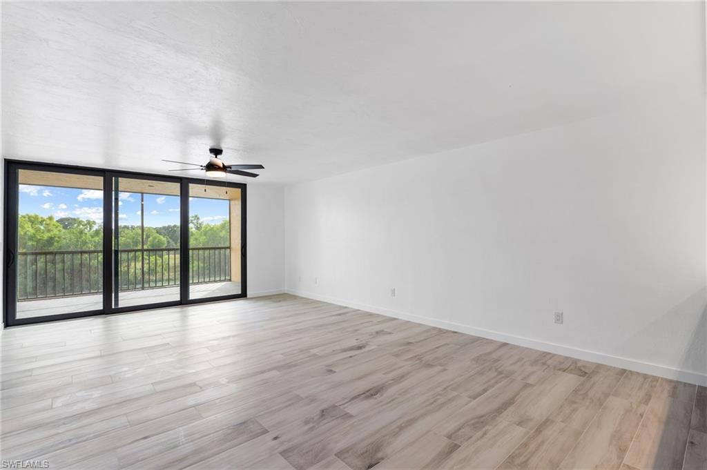 2067 W Lakeview Blvd 8 Property Photo 5