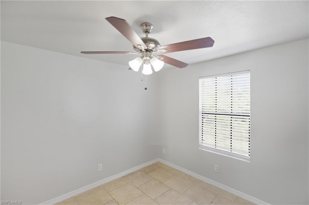 912 Lincoln Ave Property Photo 18