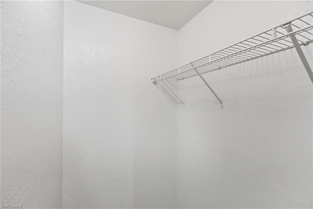 912 Lincoln Ave Property Photo 21
