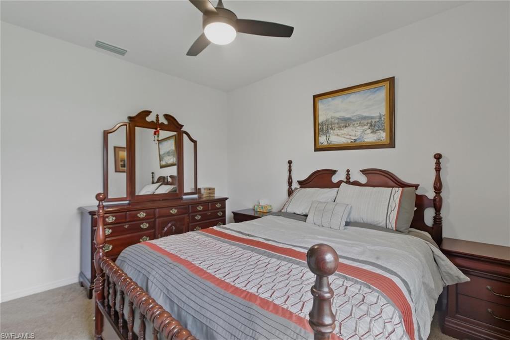 314 Se Van Loon Ter Property Photo 18