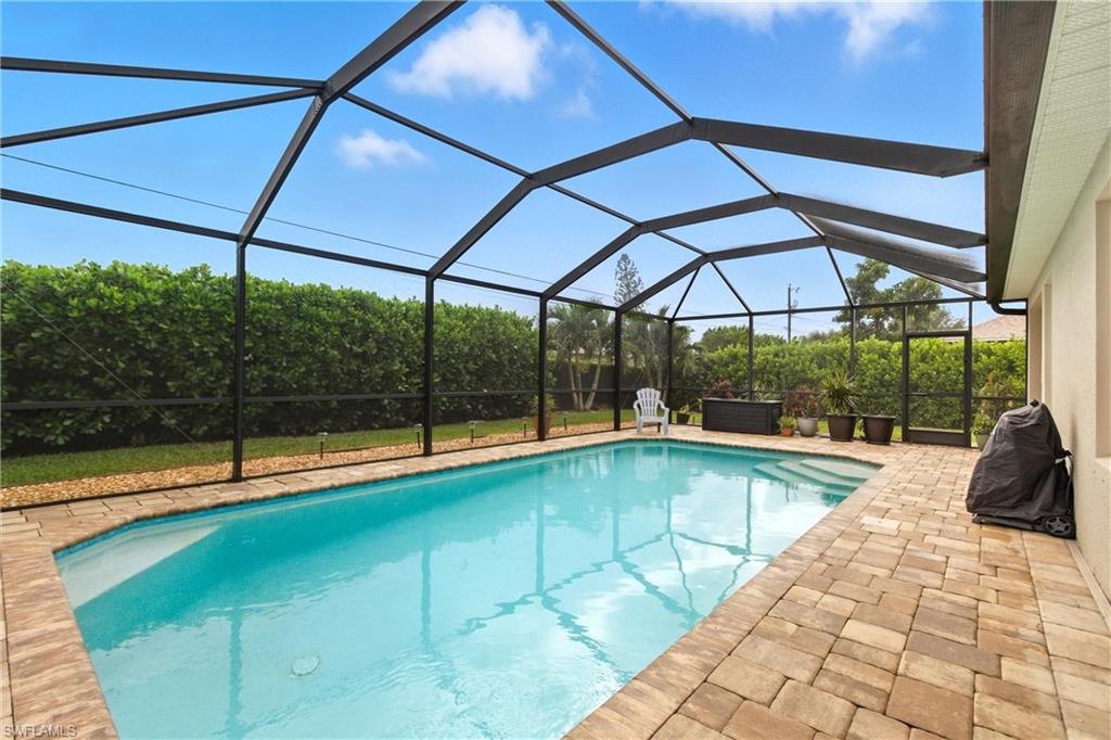 314 Se Van Loon Ter Property Photo 23