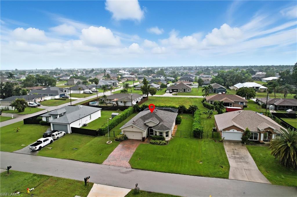 314 Se Van Loon Ter Property Photo 28
