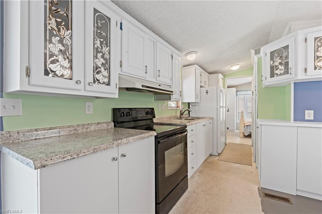 5756 Pink Panther Dr Property Photo 12