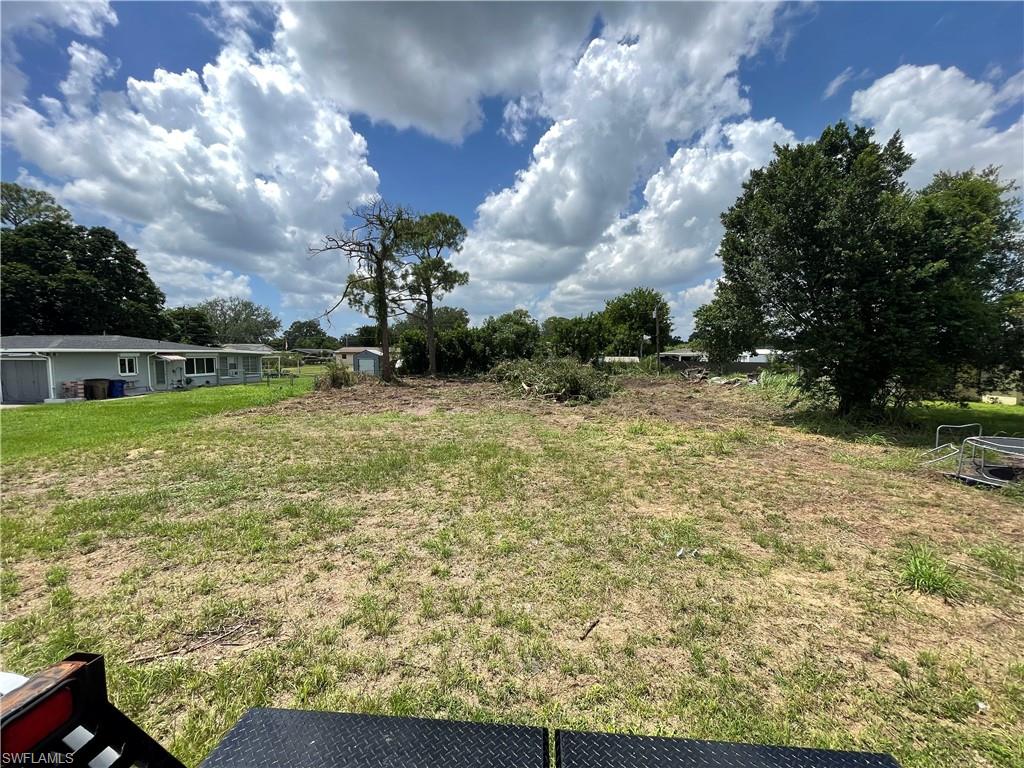 23 Louisiana RD Property Photo 1