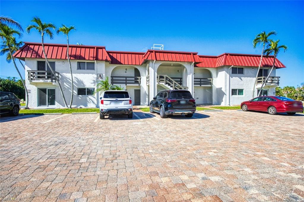 1610 Middle Gulf Dr A3 Property Photo 2