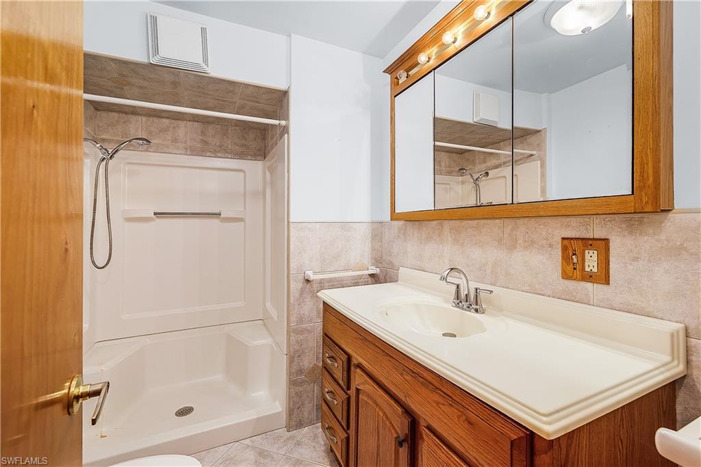 2592 York Rd Property Photo 25