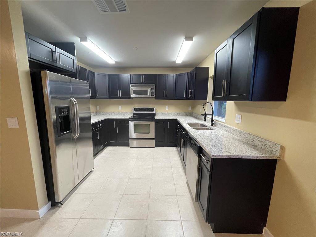621 Joel Blvd Property Photo 11