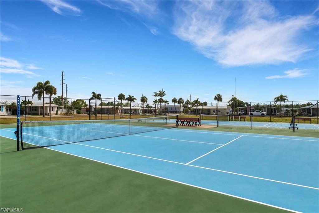 17720 Peppard Dr Property Photo 9