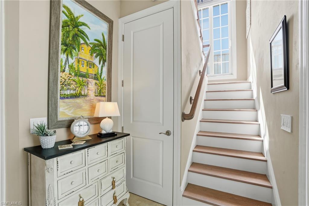 5886 Shell Cove Dr Property Photo 10