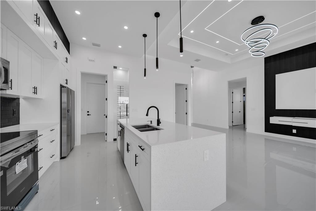 1202 Nelson RD N Property Photo 1