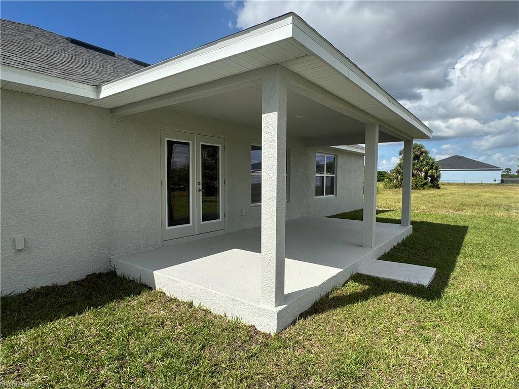 1225 Nw 24th Pl Property Photo 4