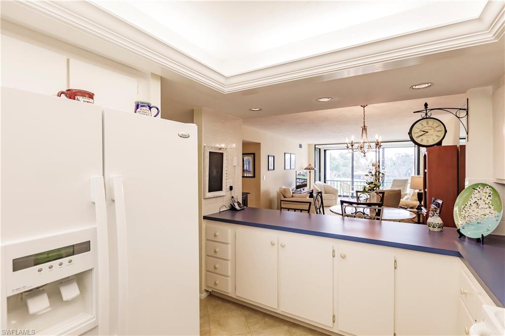 4585 Trawler Ct 302 Property Photo 10