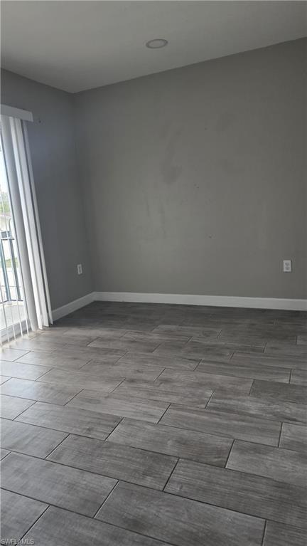 4952 Vincennes St Property Photo 5