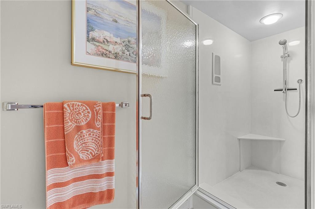 5260 S Landings Dr 802 Property Photo 17