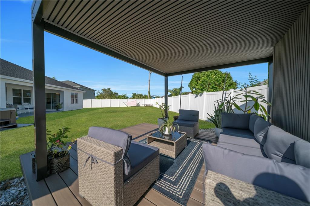 221 Sw 21st Ter Property Photo 5