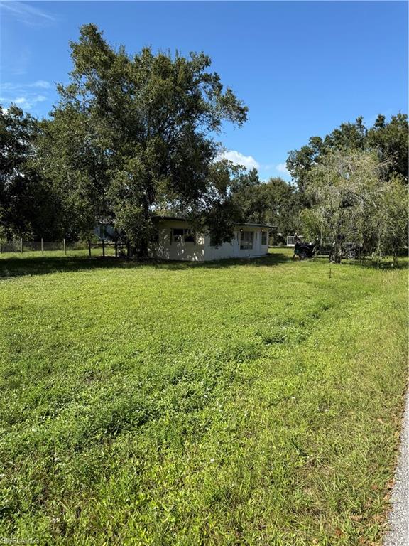 5915 Howard Ln Property Photo 10