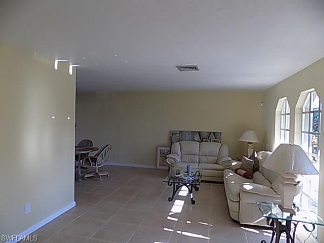 3614 Se 16th Pl Property Photo 8