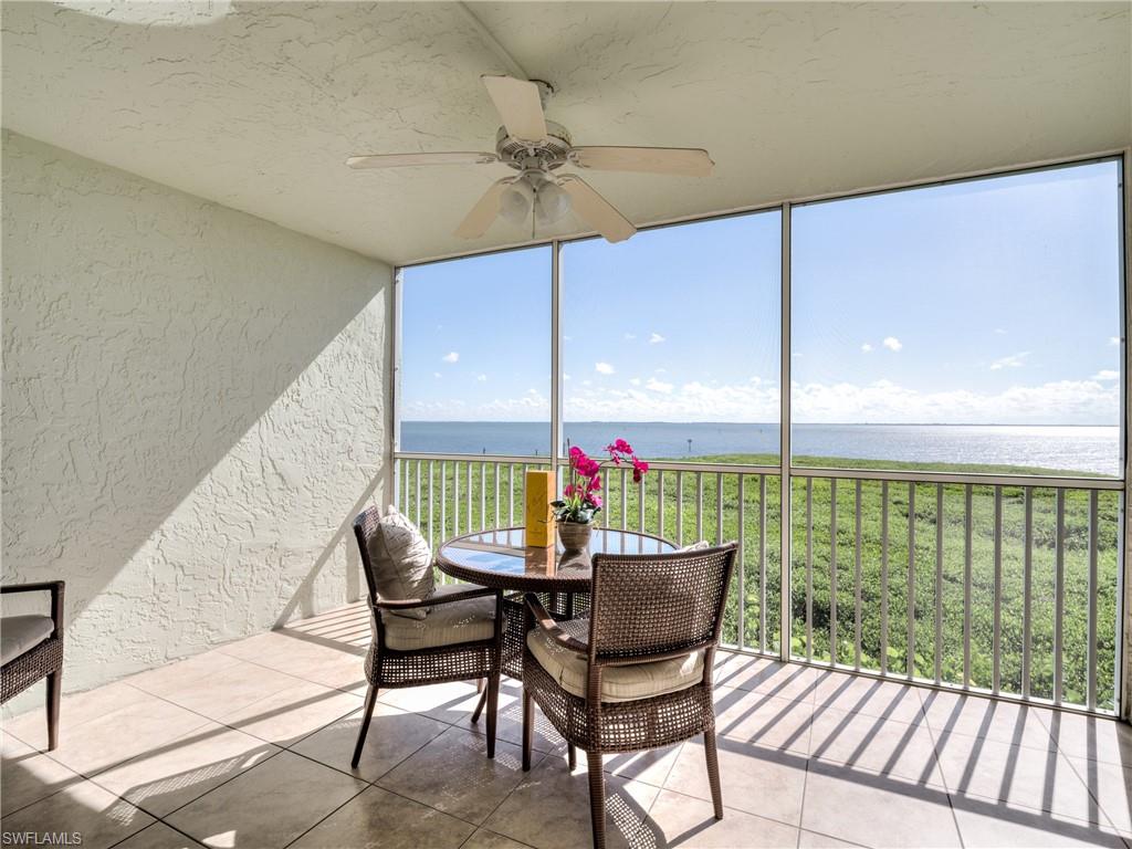 5232 Bayside Villas Property Photo 4