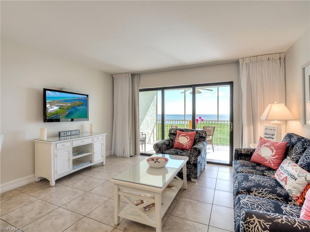 5232 Bayside Villas Property Photo 6