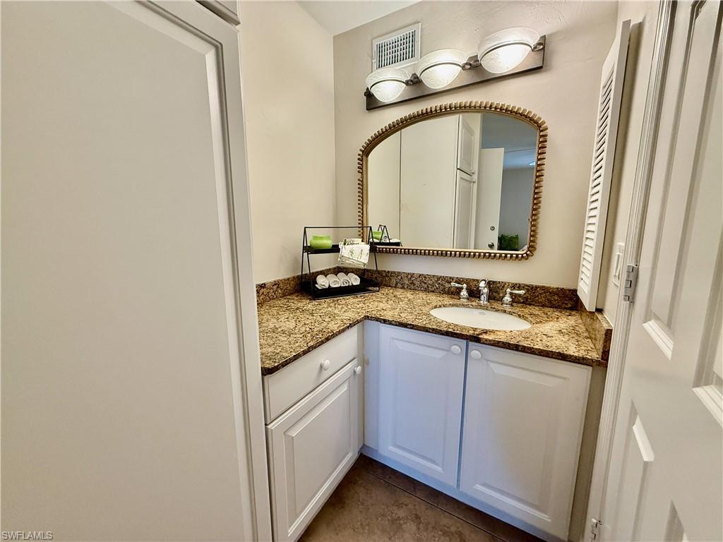 5232 Bayside Villas Property Photo 12