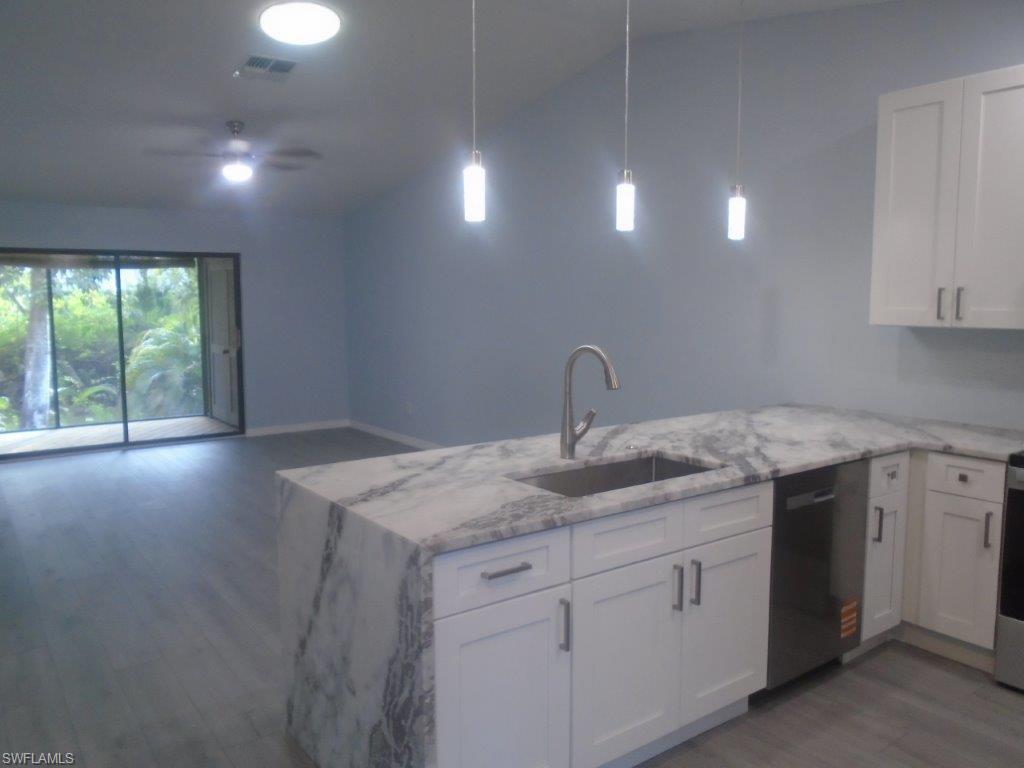 17594 Osprey Inlet Ct Property Photo 6