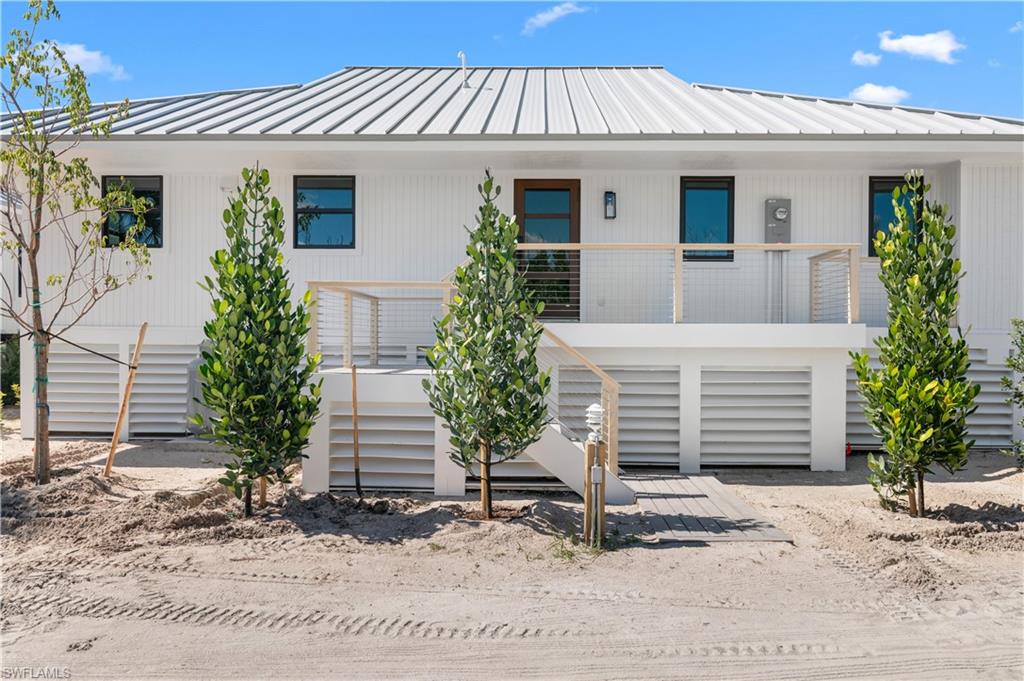 24 Beach Homes Property Photo 1