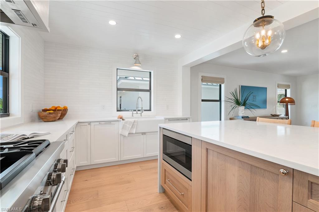 24 Beach Homes Property Photo 9