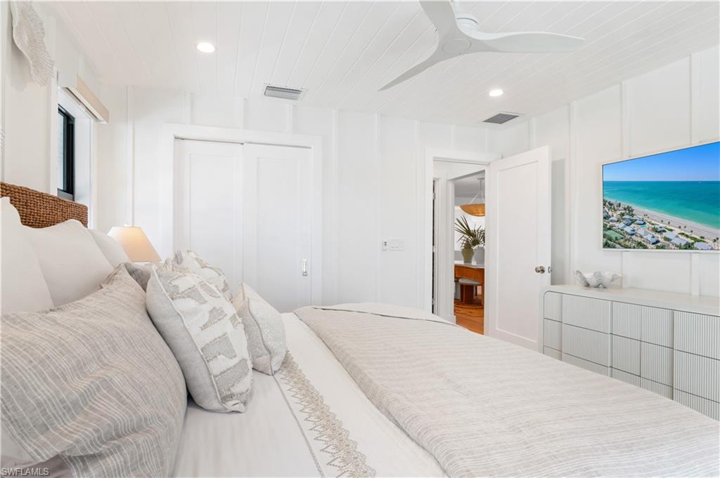 24 Beach Homes Property Photo 20