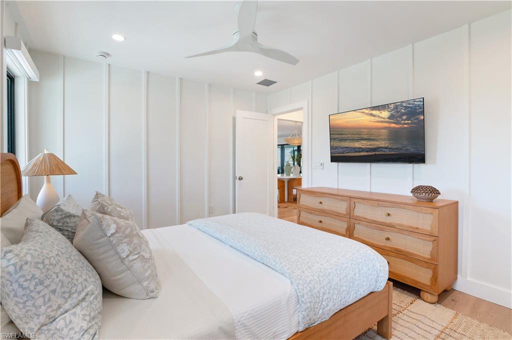24 Beach Homes Property Photo 25