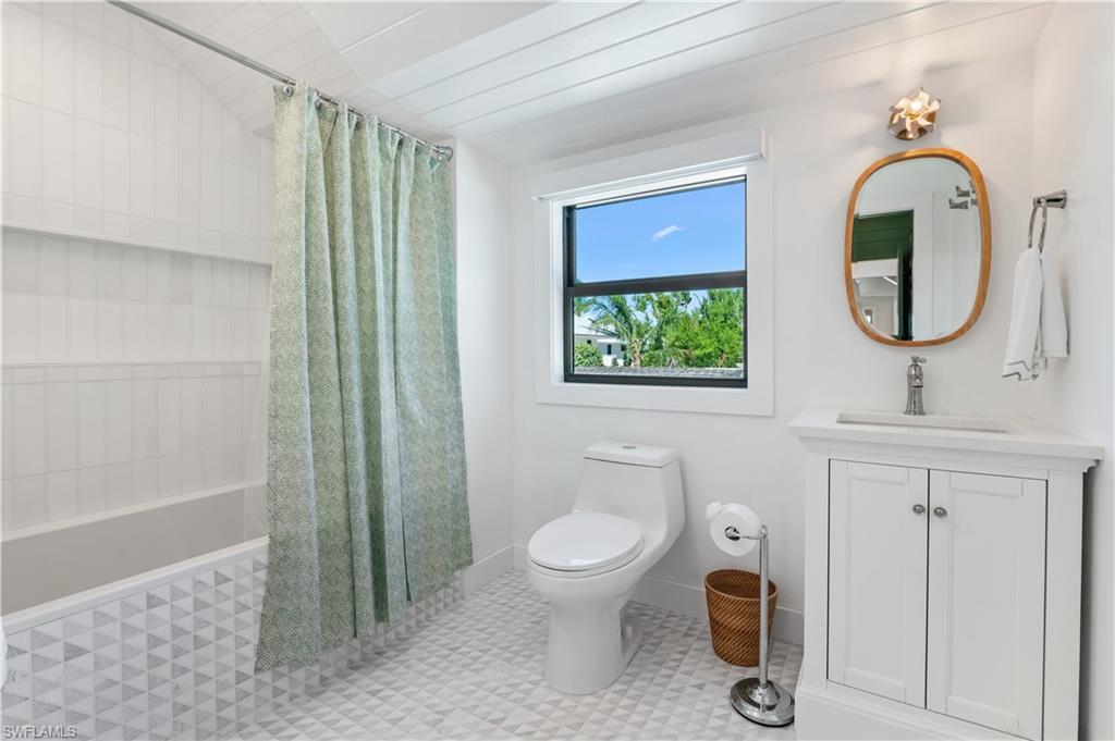 24 Beach Homes Property Photo 29