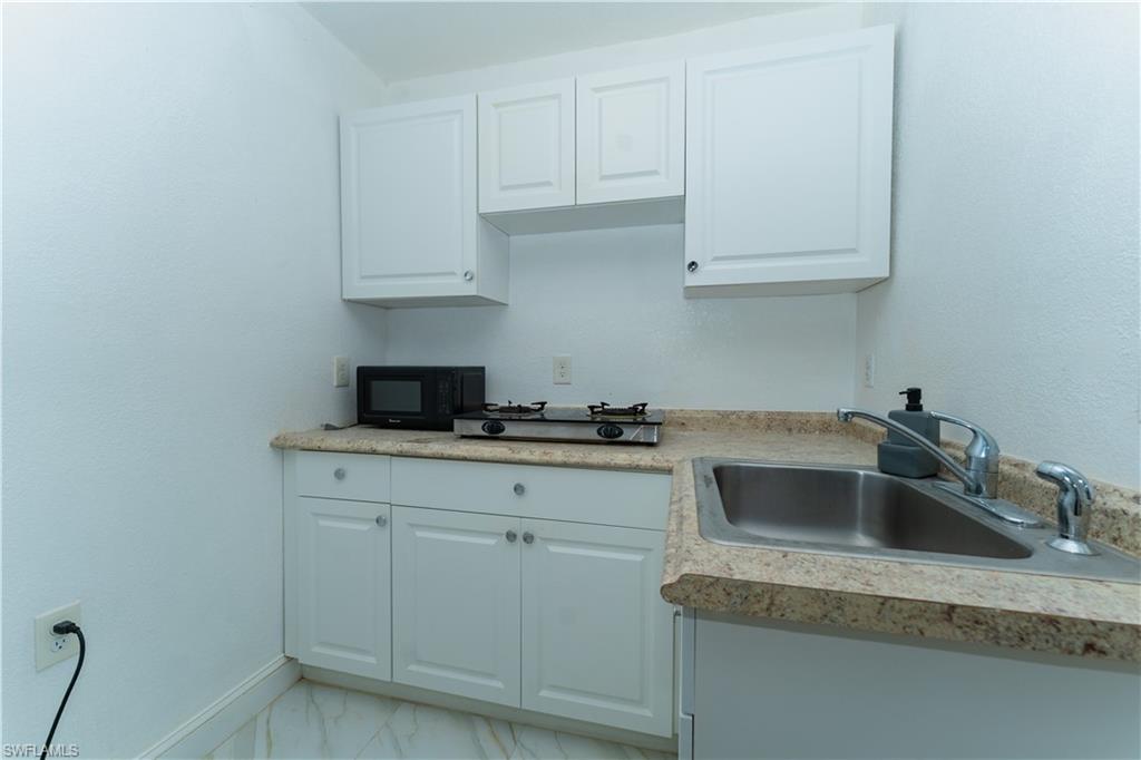 224 Ne 9th Ter Property Photo 23
