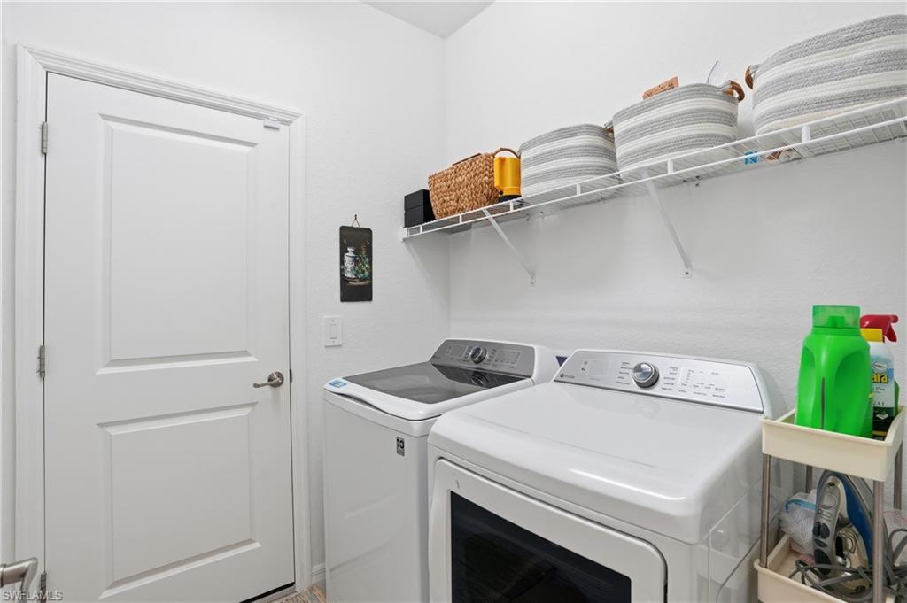 17884 Woodland Ct Property Photo 23