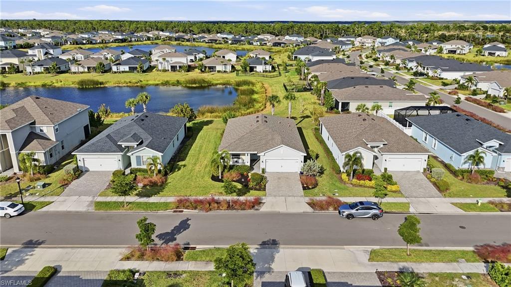 17884 Woodland Ct Property Photo 32