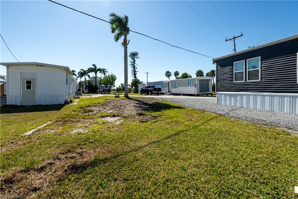 16978 Captains Dr Property Photo 2