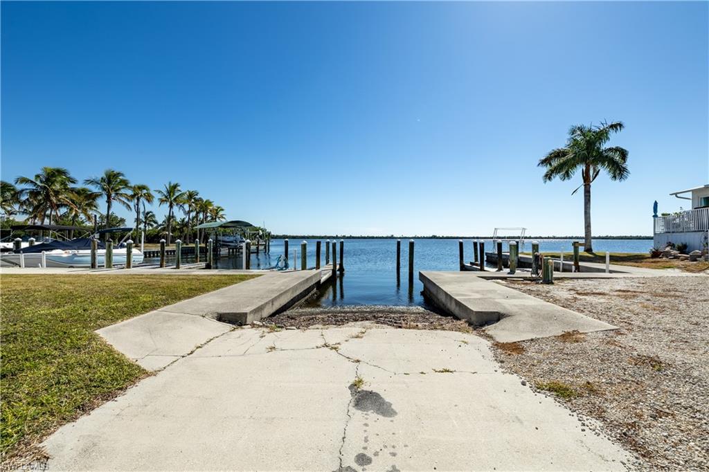 16978 Captains Dr Property Photo 15