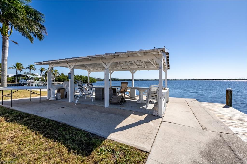 16978 Captains Dr Property Photo 16