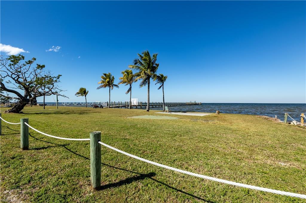 16978 Captains Dr Property Photo 17