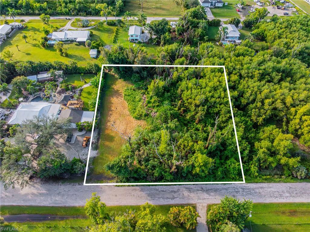 4689 Woodstock Rd Property Photo 1