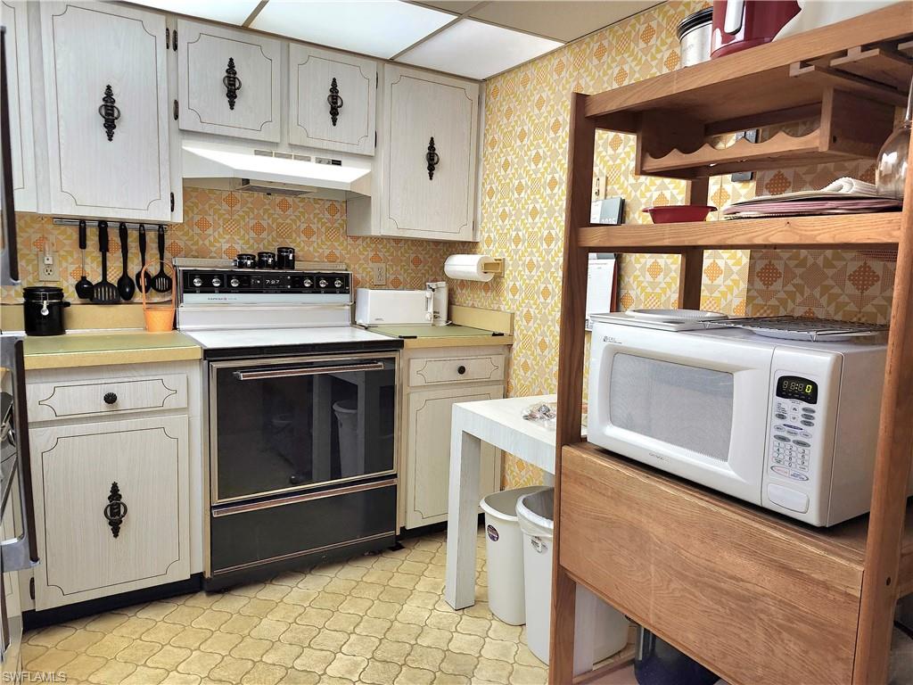 3490 N Key Dr 403 Property Photo 16