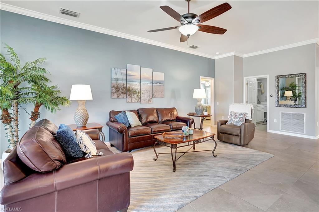 11041 Iron Horse Way Property Photo 6