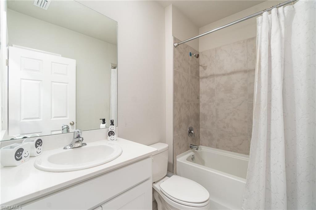 1413 Sw Trafalgar Pkwy Property Photo 23