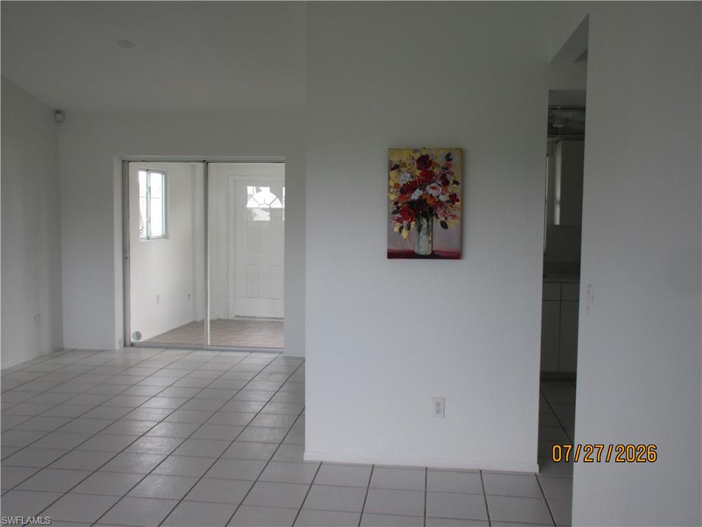 306 Se 2nd St Property Photo 6